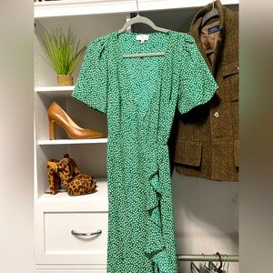 Green Patterned Wrap Dress in size S
